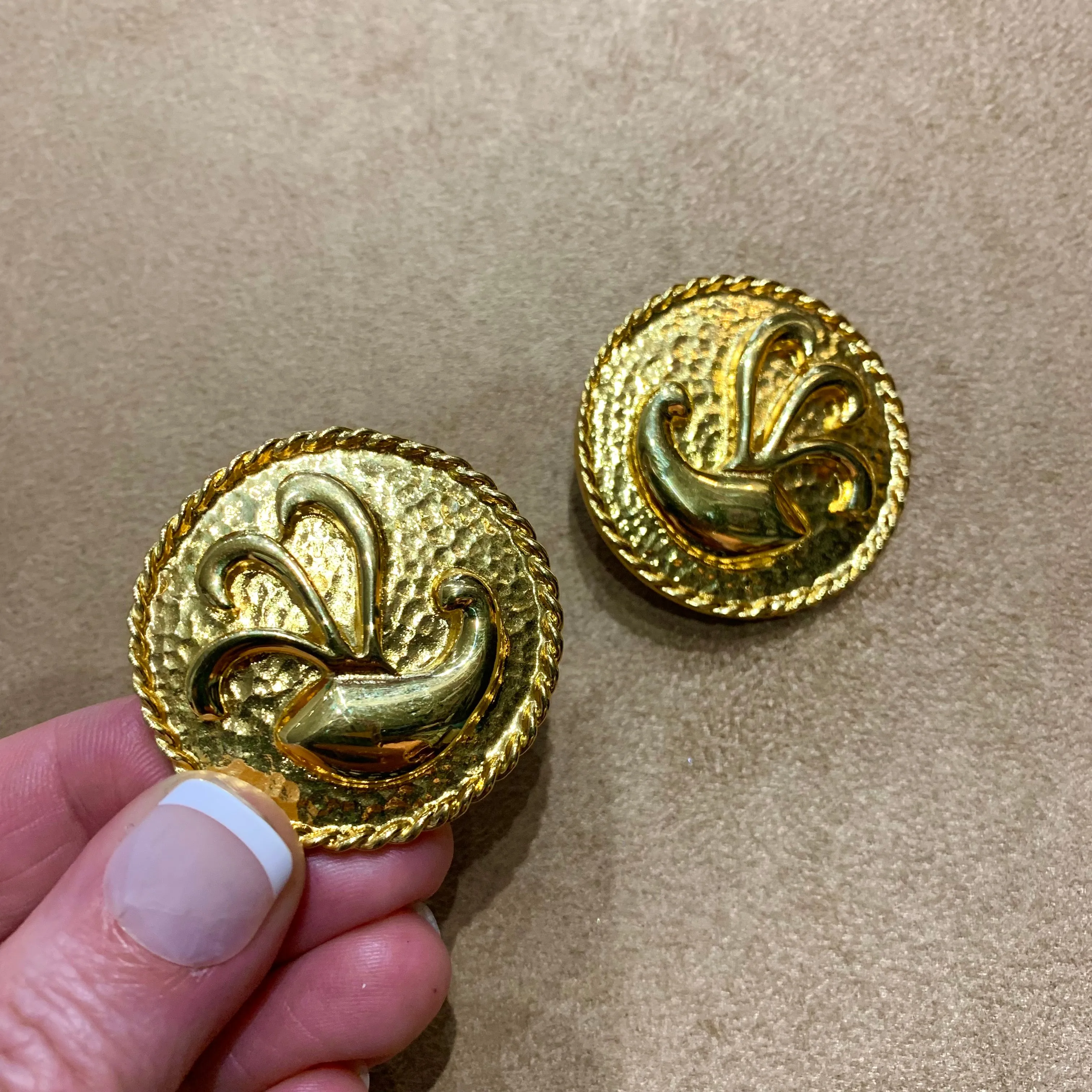 Alexis Kirk Vintage Gold Round Clip on Earrings