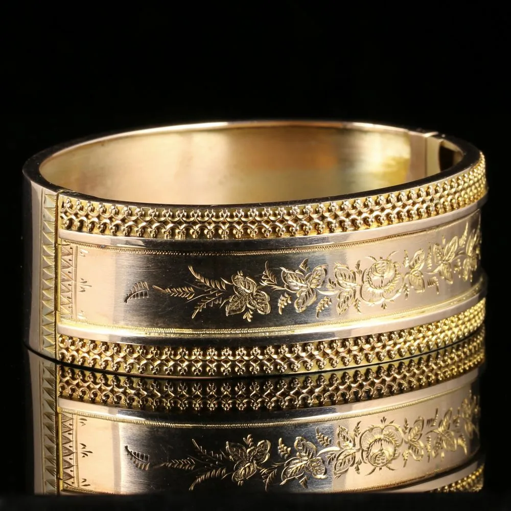 Antique Victorian Gold Bangle Beautiful Engraving 9Ct Gold Circa 1880