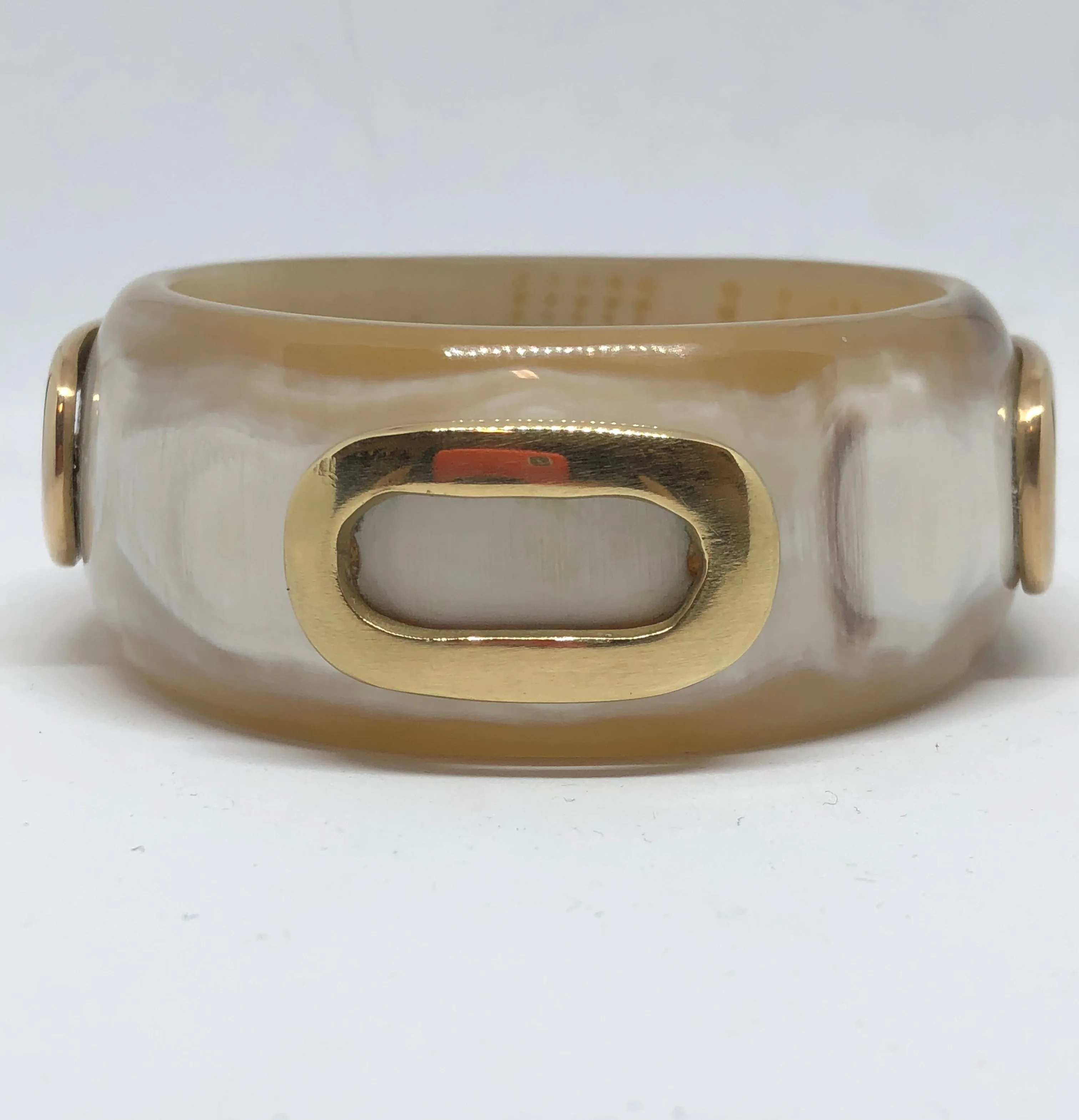 Ashley Pittman Kipya Bangle in Light Horn