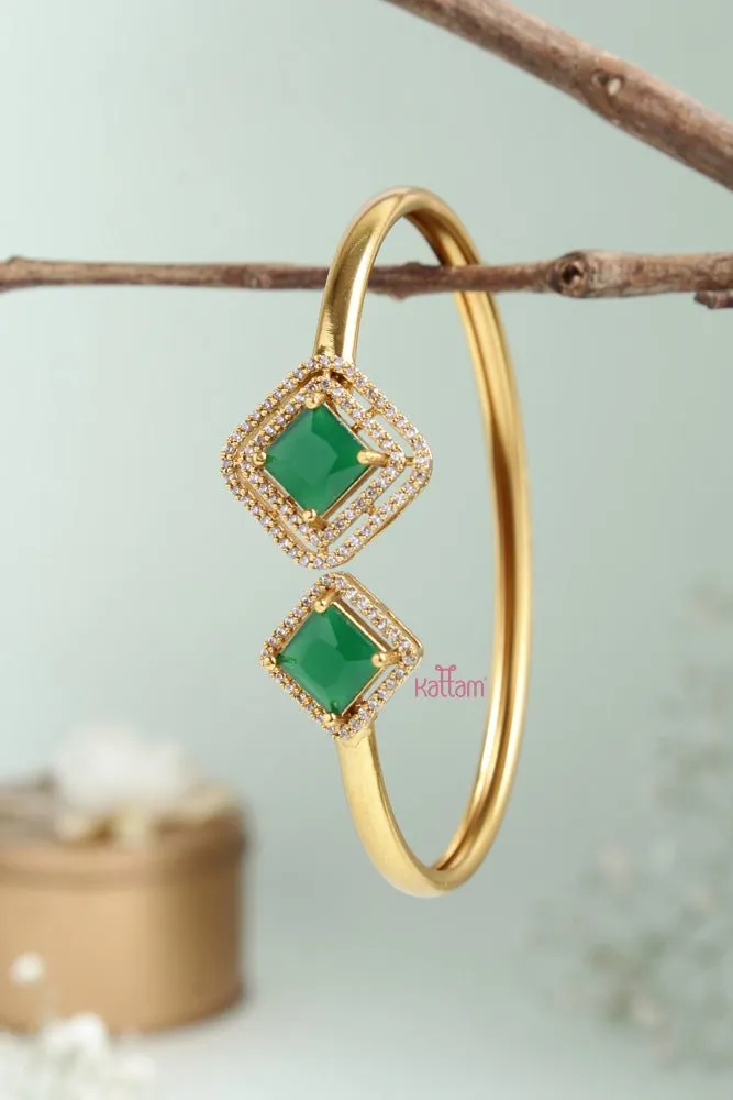 Diamond Shape Green Stone Kada