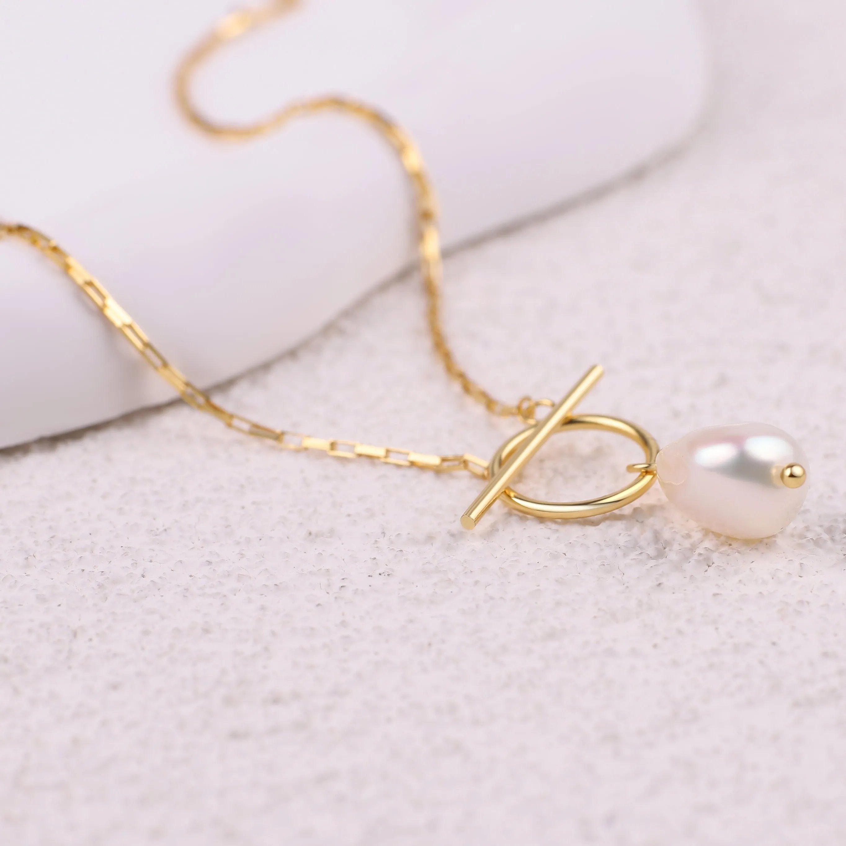 Island Pearl Necklace