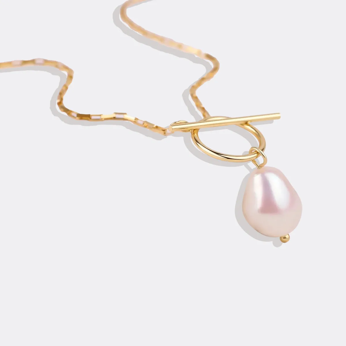 Island Pearl Necklace