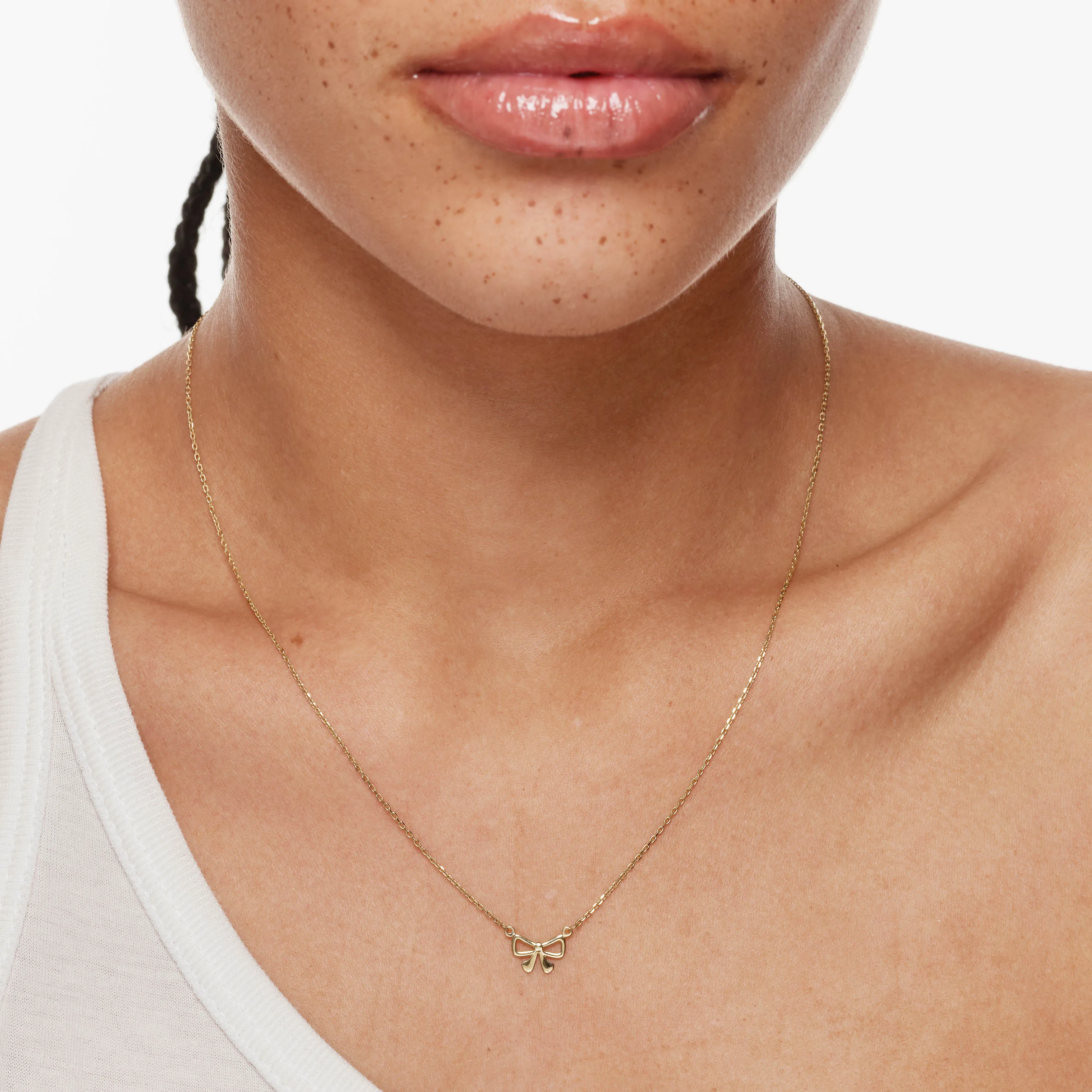 Medley x Dinnara Micro Bow Necklace in 10k Gold