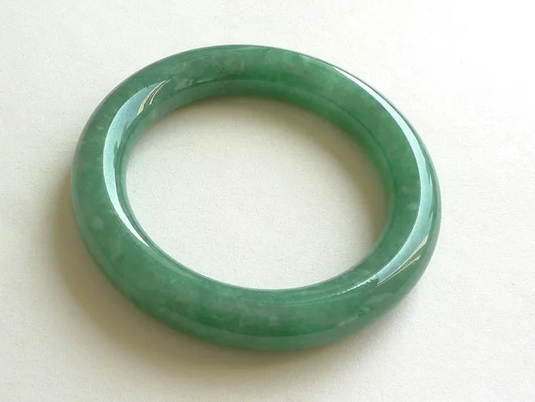 Natural Jade Bangle Jadeite Bangle Internal Diameter 57mm BER791