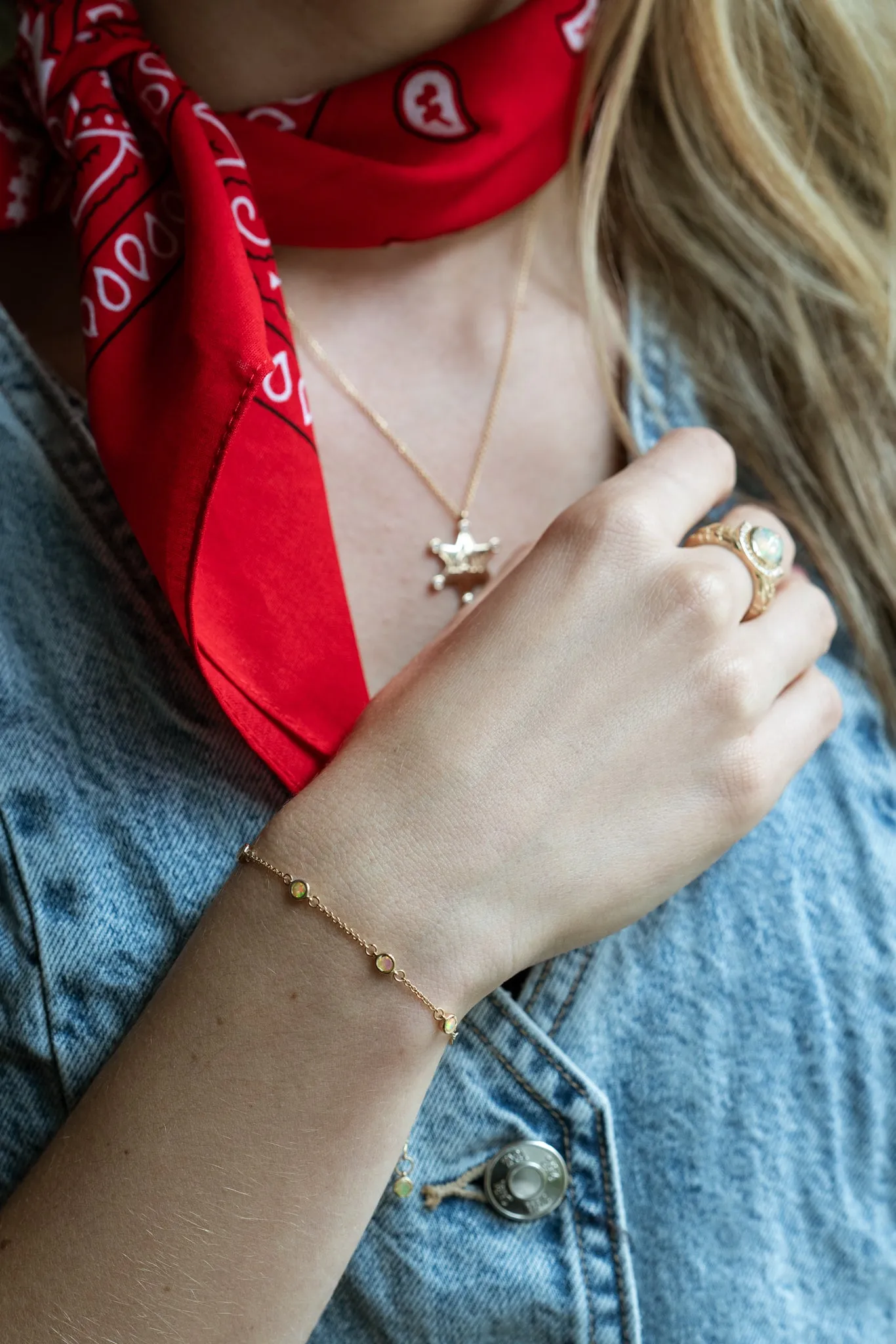 Opal Bezel Bracelet in Gold - Western Collection