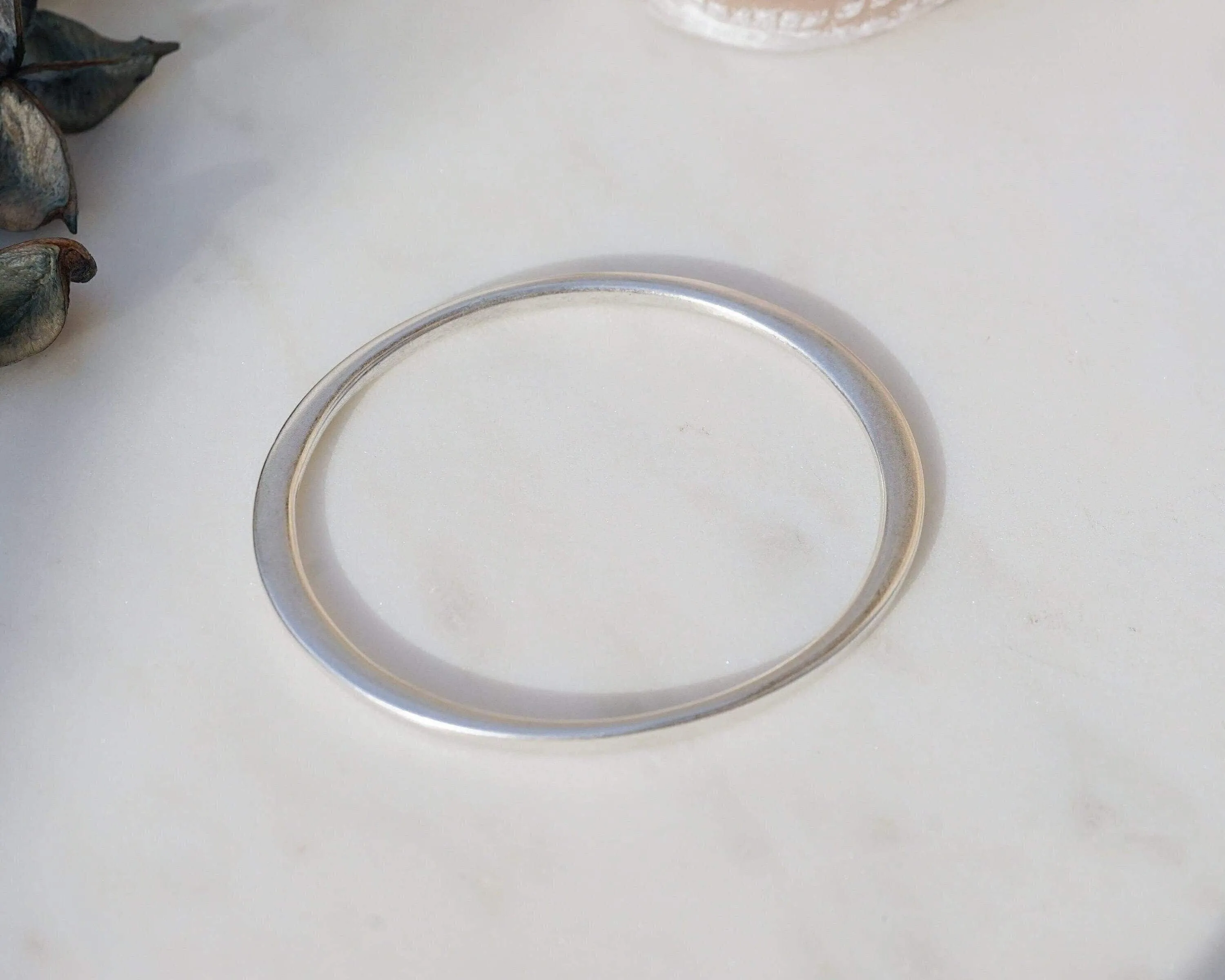 Silver Thick Flat Oval Bangle Bracelet