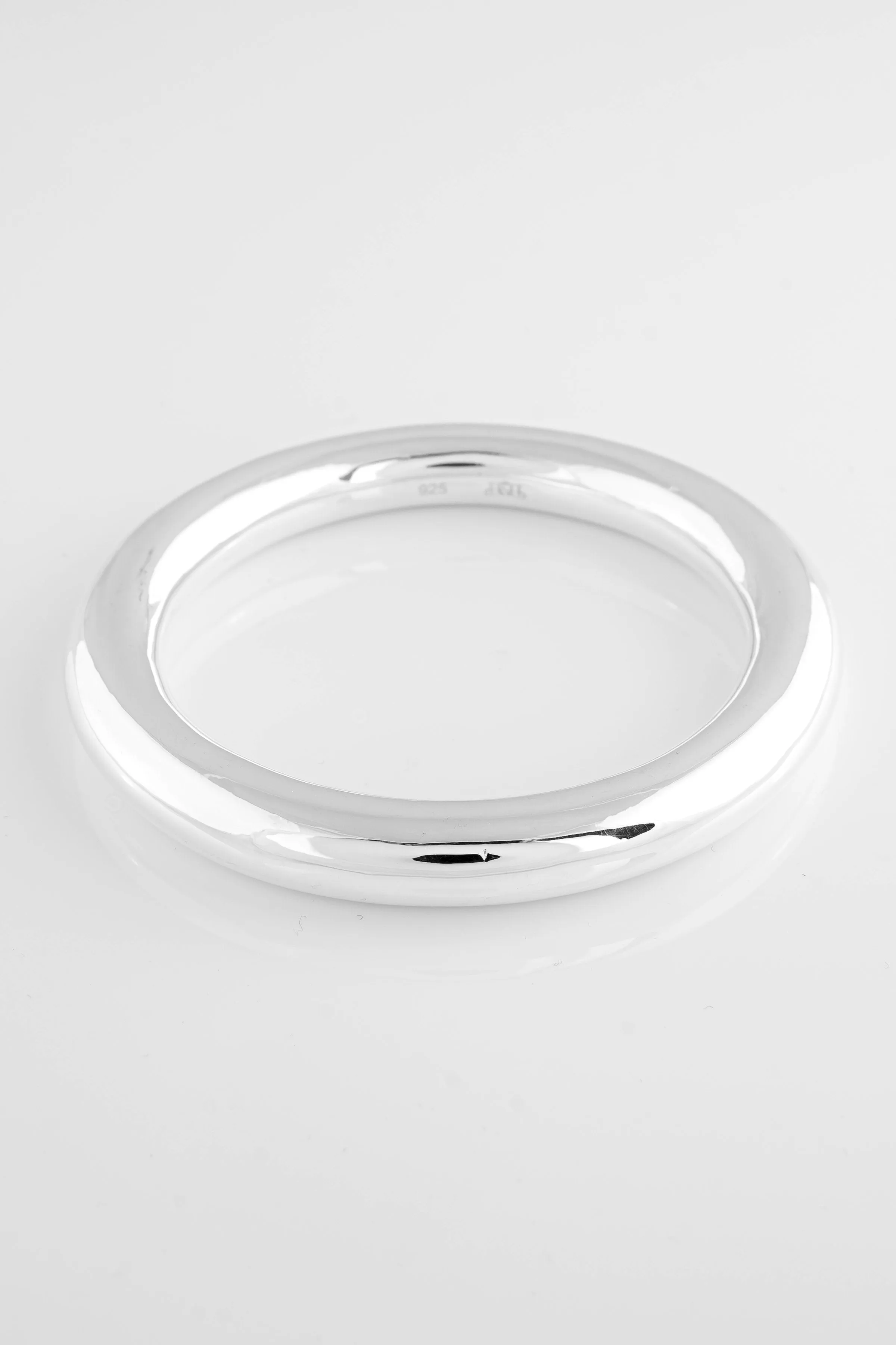 SS02 Silver Plain Bangle