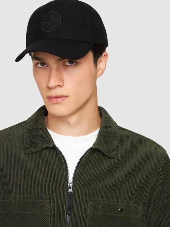 Stone Island   Cap 