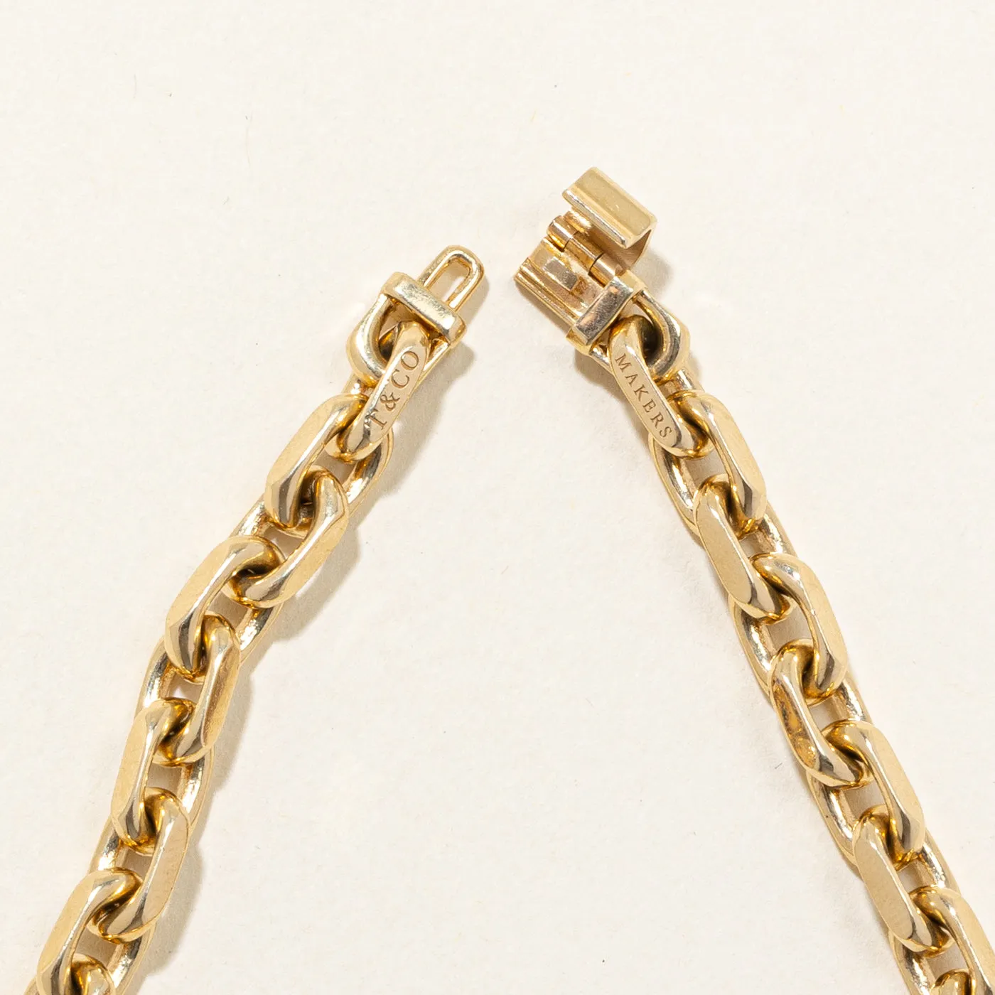 'Tiffany & Co' Tiffany 1837 Makers Narrow Chain Bracelet in 18k Gold | 8" |